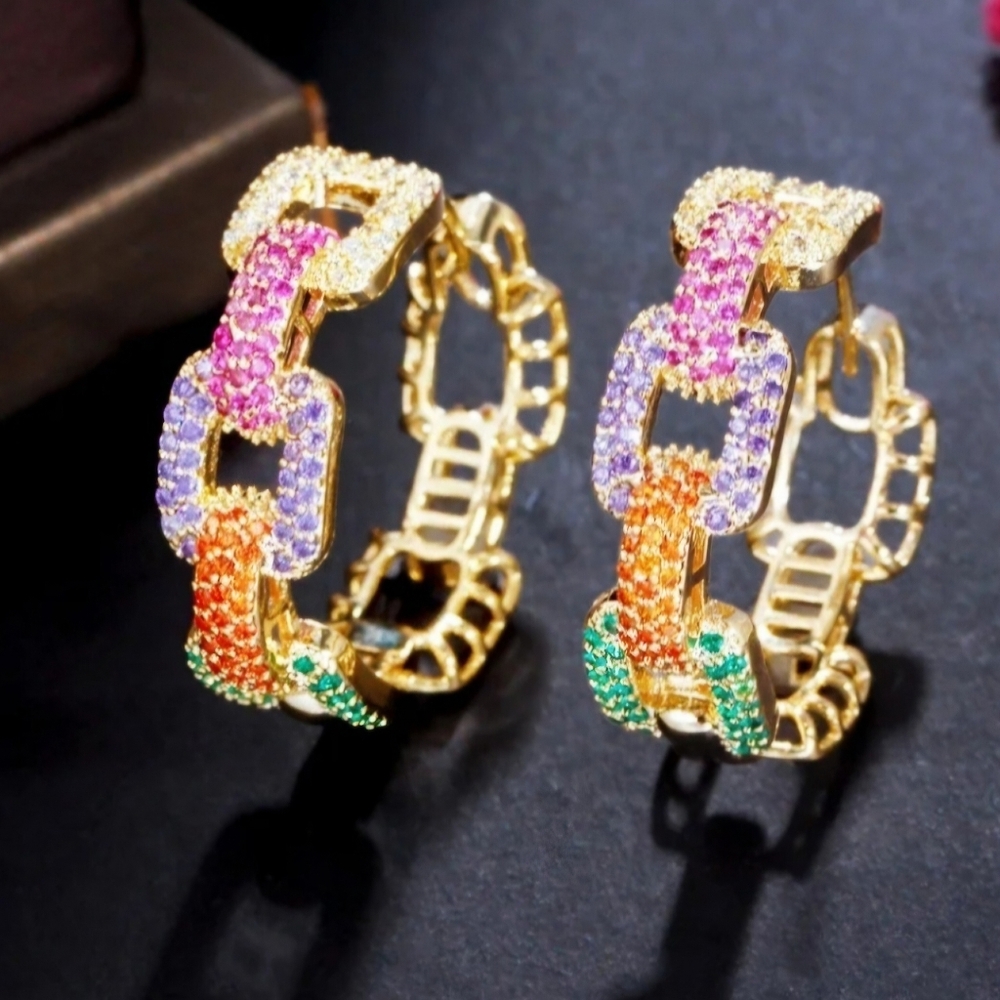Cuban Chain link micro pave Cz hoop.